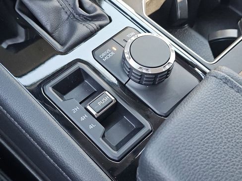 Used 2023 Toyota Tundra Limited AWD/4WD image 13
