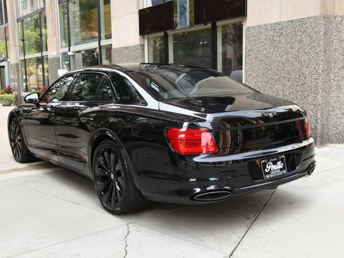 New 2025 Bentley Flying Spur Plug-In Hybrid image 6
