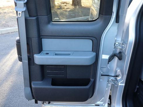 Used 2013 Ford F150 XLT w/ XLT Chrome Pkg image 27