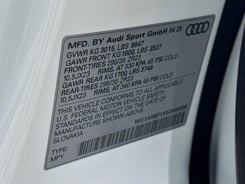 New 2025 Audi RS Q8 performance image 34