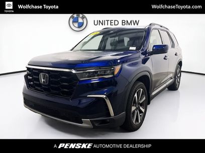 Used 2025 Honda Pilot Touring