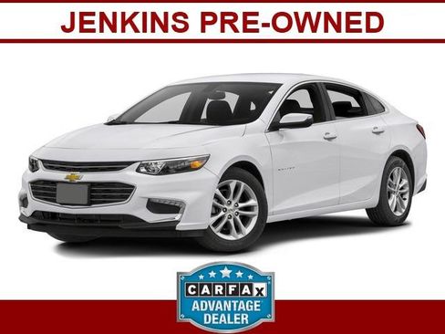 Used 2016 Chevrolet Malibu LT image 4