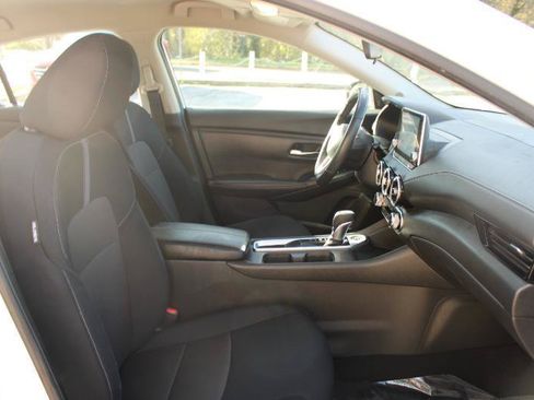 Used 2023 Nissan Sentra SV FWD image 10