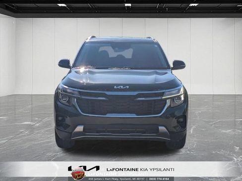 Used 2024 Kia Seltos EX AWD/4WD image 7