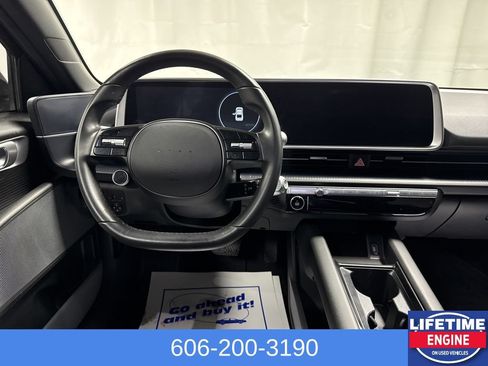 Used 2023 Hyundai Ioniq 6 SE RWD image 14