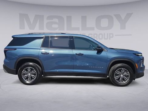 Certified 2026 Chevrolet Traverse LT w/ LPO, Floor Liner Package AWD/4WD image 6