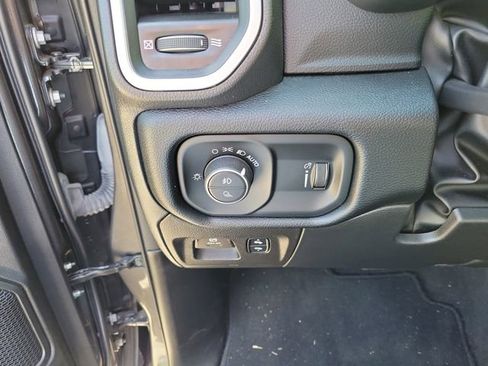 Used 2022 RAM 1500 Big Horn image 13