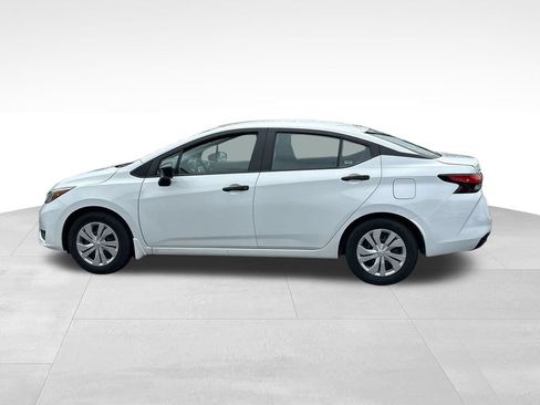 Used 2025 Nissan Versa S w/ Trunk Package FWD image 6