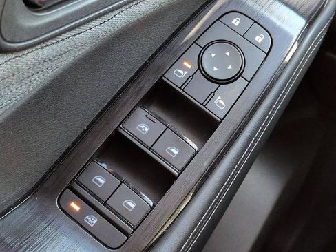 Certified 2022 Nissan Rogue SV FWD image 22