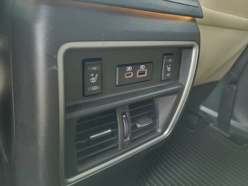 Used 2020 Nissan Murano Platinum FWD image 12