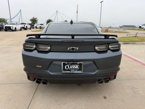 Used 2021 Chevrolet Camaro SS image 4