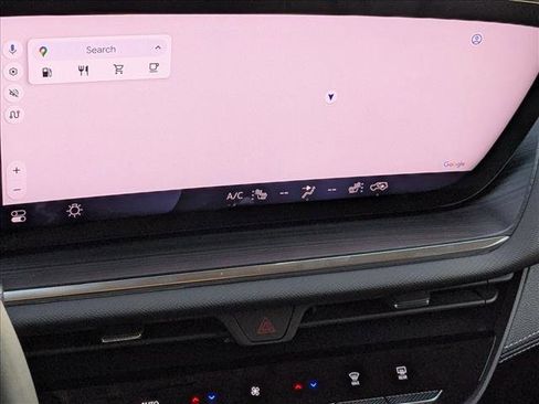 Used 2024 Buick Envision Preferred image 12