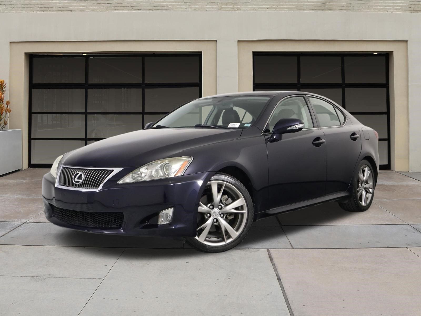 Used 2009 Lexus IS 250 w/ Premium Pkg RWD image 3