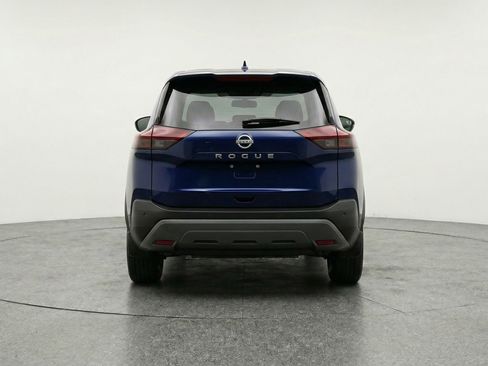 Used 2025 Nissan Rogue SV image 7