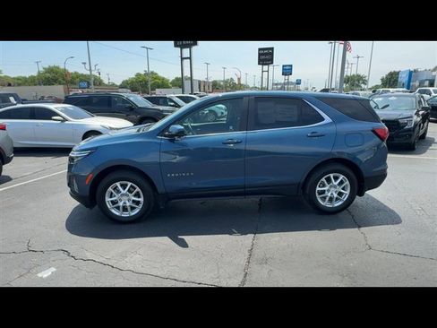 Certified 2024 Chevrolet Equinox LT AWD/4WD image 5