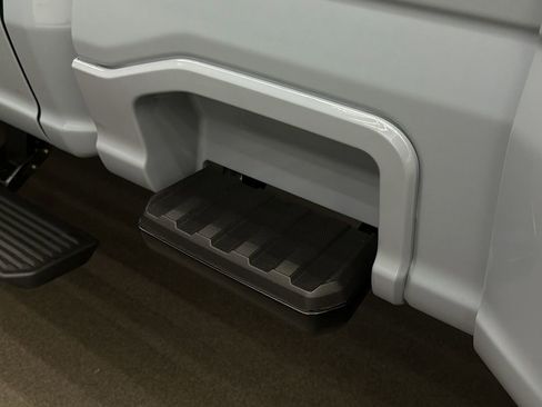 Used 2026 Ford F450 Platinum w/ Platinum Plus Package image 20