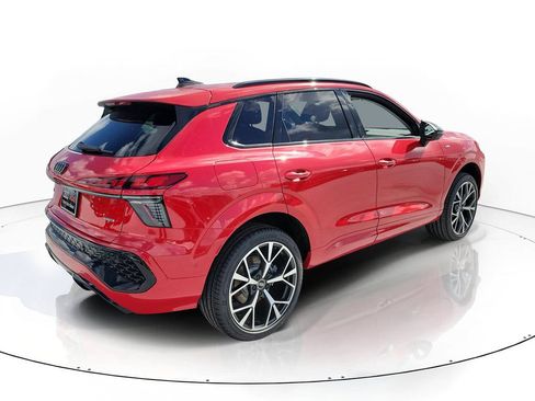 New 2026 Audi Q3 quattro 2.0T AWD/4WD image 4