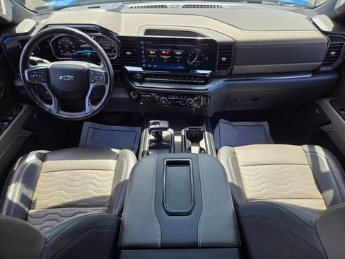 Used 2022 Chevrolet Silverado 1500 ZR2 AWD/4WD image 14