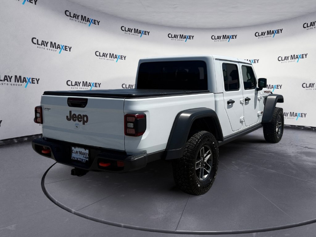 Used 2025 Jeep Gladiator Mojave AWD/4WD image 5