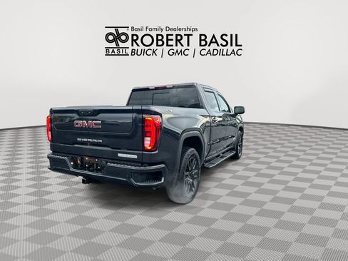 Used 2022 GMC Sierra 1500 Elevation w/ Elevation Premium Package AWD/4WD image 8