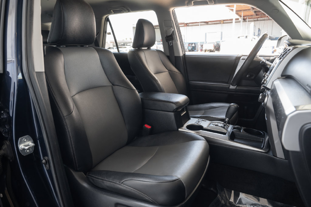 Used 2021 Toyota 4Runner SR5 Premium w/ Wilderness Package (TMS) RWD image 40