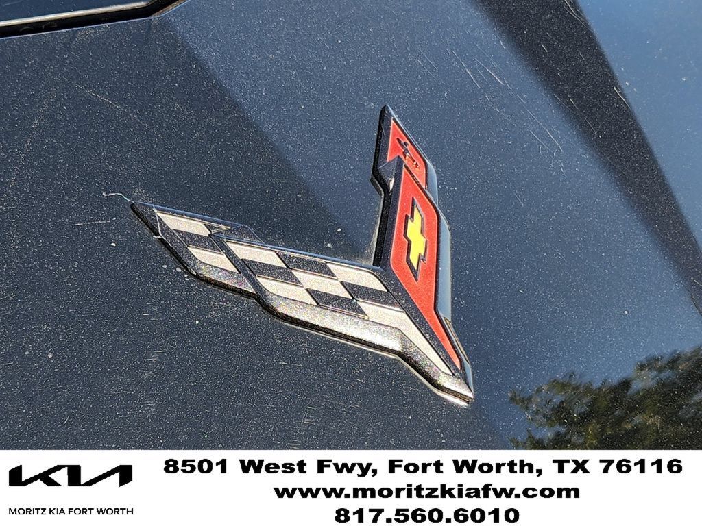 Used 2025 Chevrolet Corvette Stingray Premium Cpe w/ 3LT RWD image 11