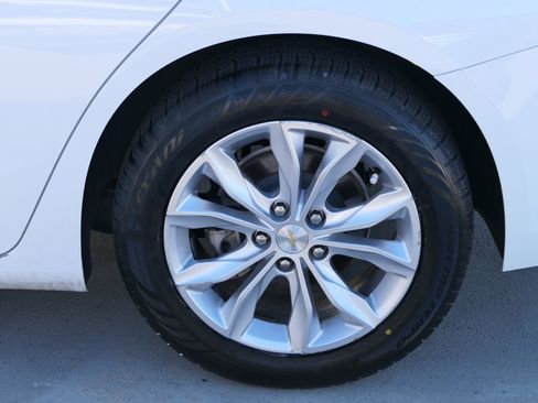 Used 2023 Chevrolet Malibu LT image 10