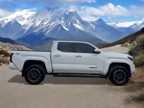 Certified 2024 Toyota Tacoma TRD Sport w/ TRD Sport Upgrade Package image 6