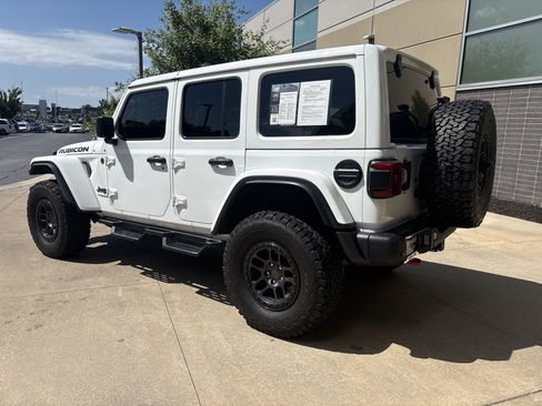 Used 2022 Jeep Wrangler Unlimited Rubicon w/ Xtreme Recon 35" Tire Package AWD/4WD image 25