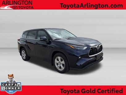 Used 2023 Toyota Highlander LE