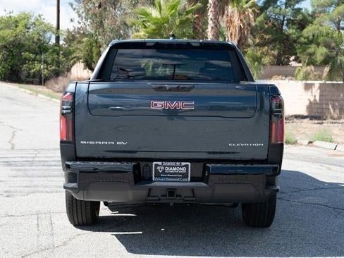 New 2026 GMC Sierra EV Elevation image 5