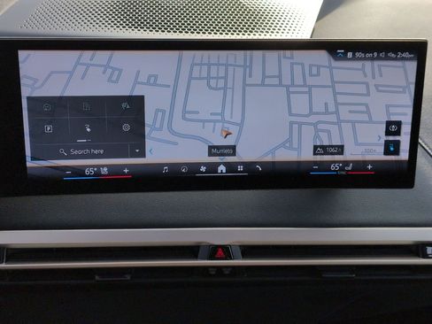 Used 2026 BMW iX xDrive45 image 24