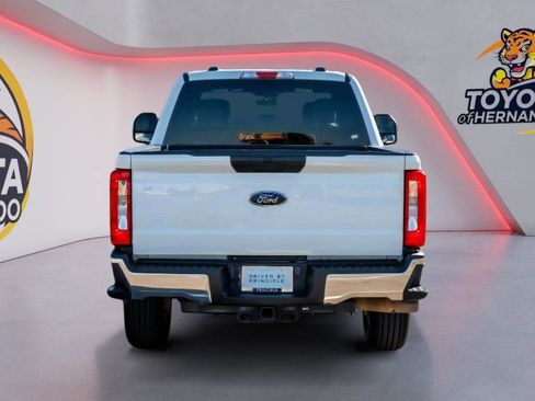 Used 2024 Ford F250 XLT image 6