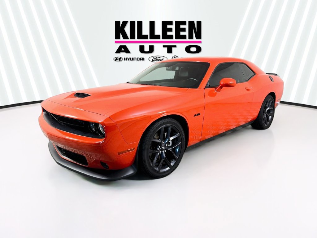 Used 2023 Dodge Challenger R/T w/ Plus Package RWD image 3