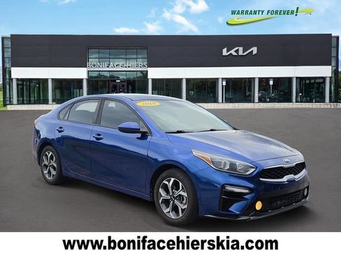 Used 2019 Kia Forte LXS FWD image 1