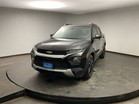 Certified 2022 Chevrolet TrailBlazer LT w/ Confidence II Package image 3
