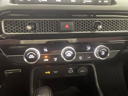 Used 2024 Honda Civic Sport image 18