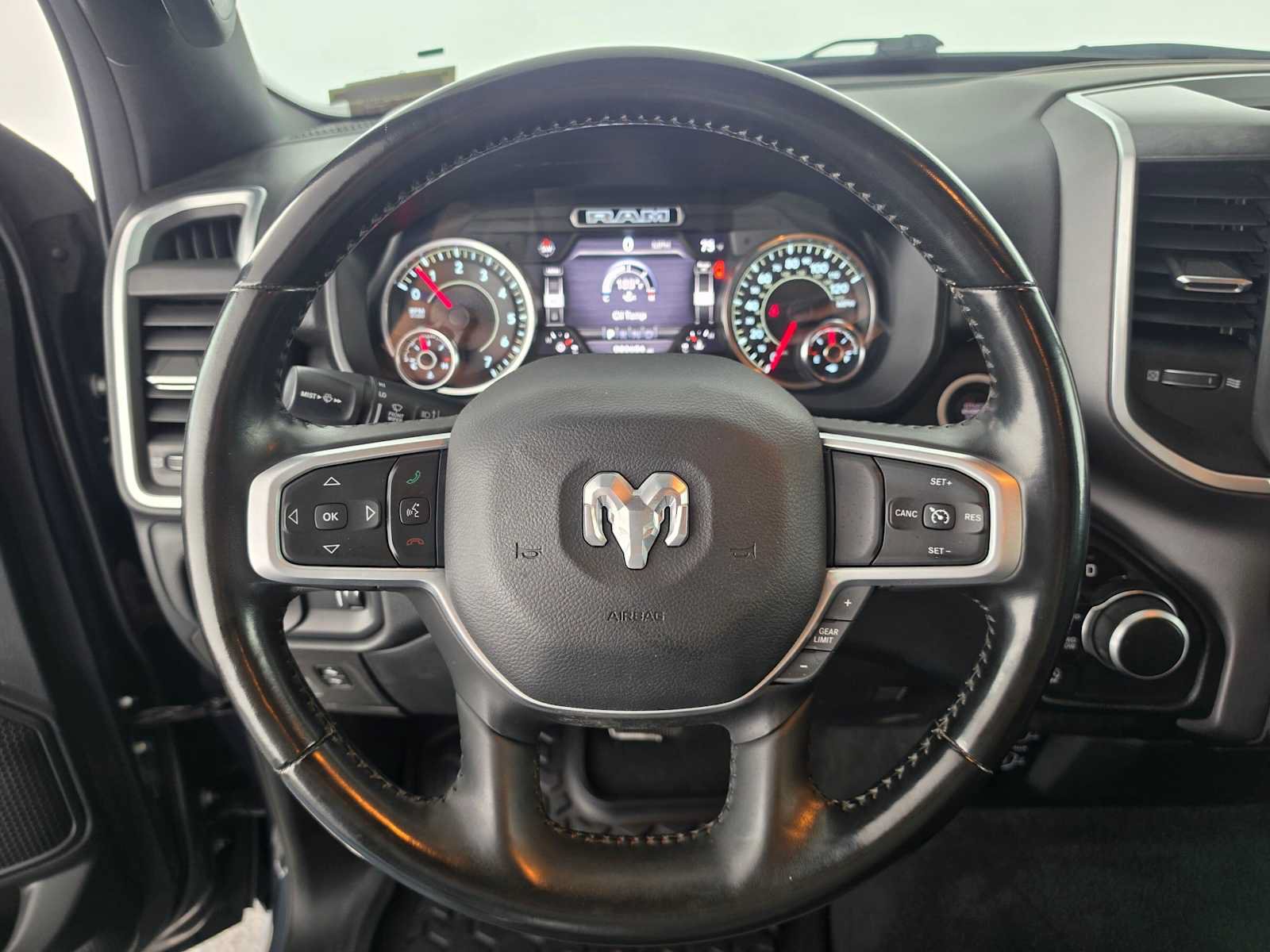 Used 2021 RAM 1500 Big Horn AWD/4WD image 22
