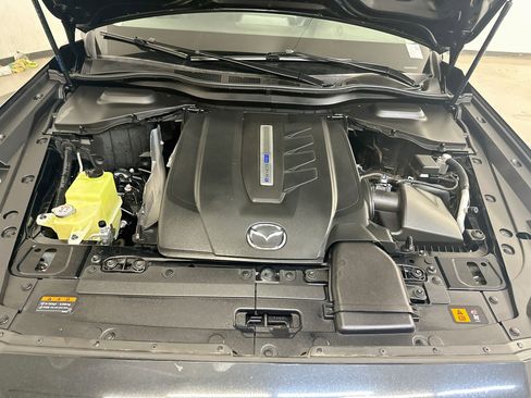 Used 2024 MAZDA CX-90 Plug-In Hybrid w/ Preferred AWD/4WD image 37