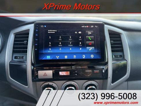 Used 2011 Toyota Tacoma PreRunner w/ SR5 Pkg #2 image 17