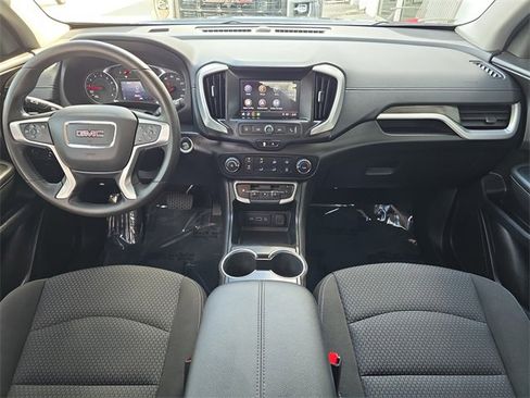 Certified 2022 GMC Terrain SLE image 10