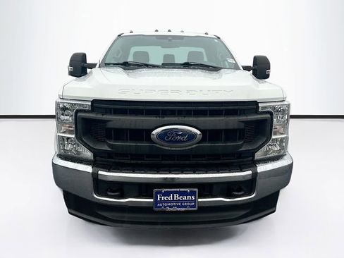 Used 2020 Ford F350 XL w/ Power Equipment Group image 2