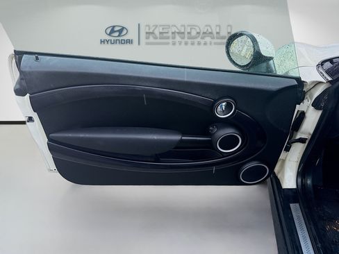 Used 2014 MINI Cooper S FWD image 16