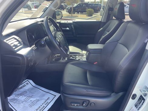 Certified 2023 Toyota 4Runner TRD Off-Road Premium w/ Moonroof Package image 14