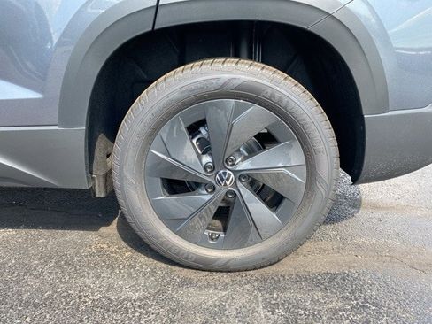 New 2025 Volkswagen Taos S image 17