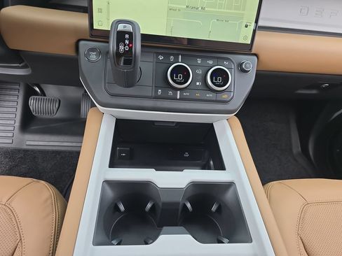 New 2026 Land Rover Defender 110 S AWD/4WD image 26
