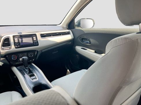 Used 2021 Honda HR-V LX image 21
