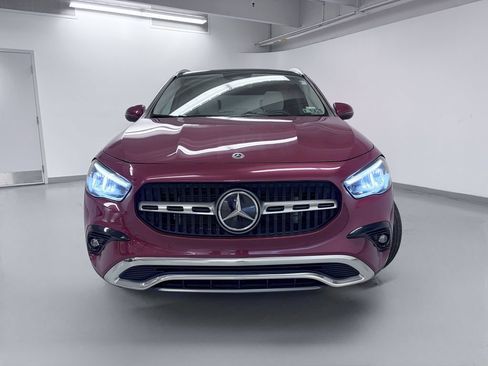 Used 2024 Mercedes-Benz GLA 250 4MATIC image 4
