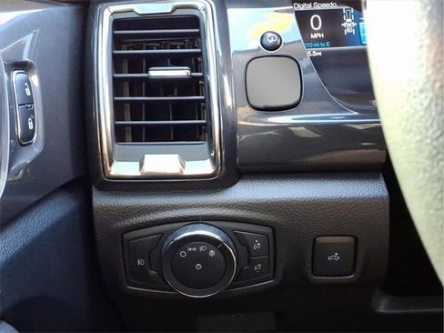 Used 2019 Ford Ranger Lariat w/ Equipment Group 501A Mid image 18