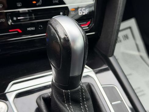 Used 2023 Volkswagen Arteon SE FWD image 32